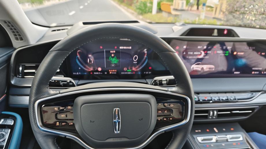 帕萨特，雅阁请让让！长近5米，优雅超雷克萨斯，18万级来了