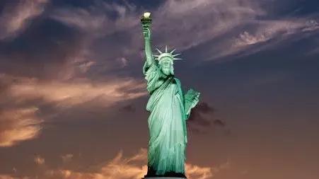 自由女神像之争