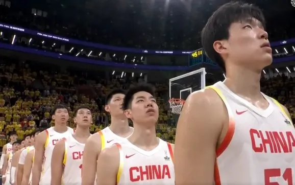 大胜日本！中国男篮客战关岛！建议郭士强淘汰杜润旺