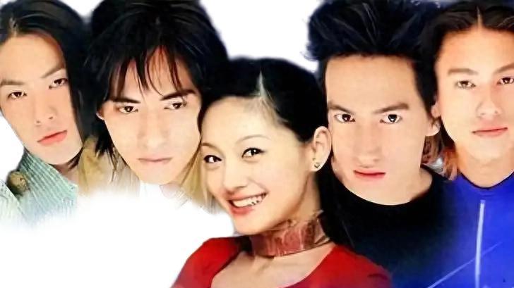 具俊晔烈日守护大S墓地感动全网，死因再度重提，汪小菲无辜受牵