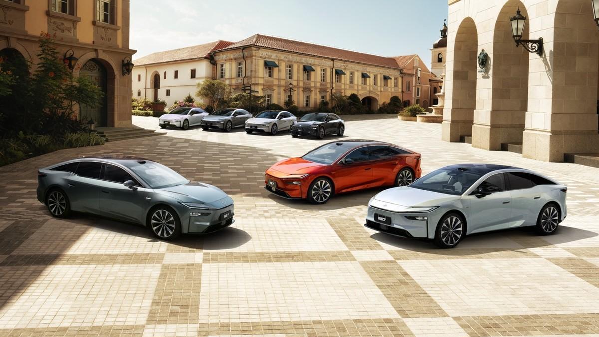 当“务实派”玩起豪华，广汽丰田铂智7一点都“不基础”