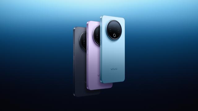 vivo Y500耐用性评测，满级防水与抗摔表现打造全方位守护