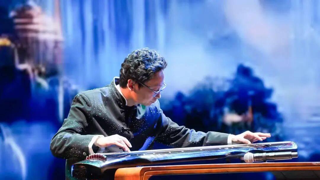 琴韵进校园，雅集赴潮城！龙凤乐器田泉携广陵琴韵对话海宁