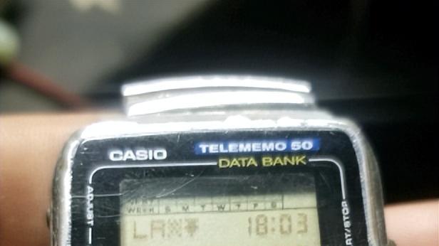 40多年前科普画书对家电的展望，我却馋画中冰箱里的食物