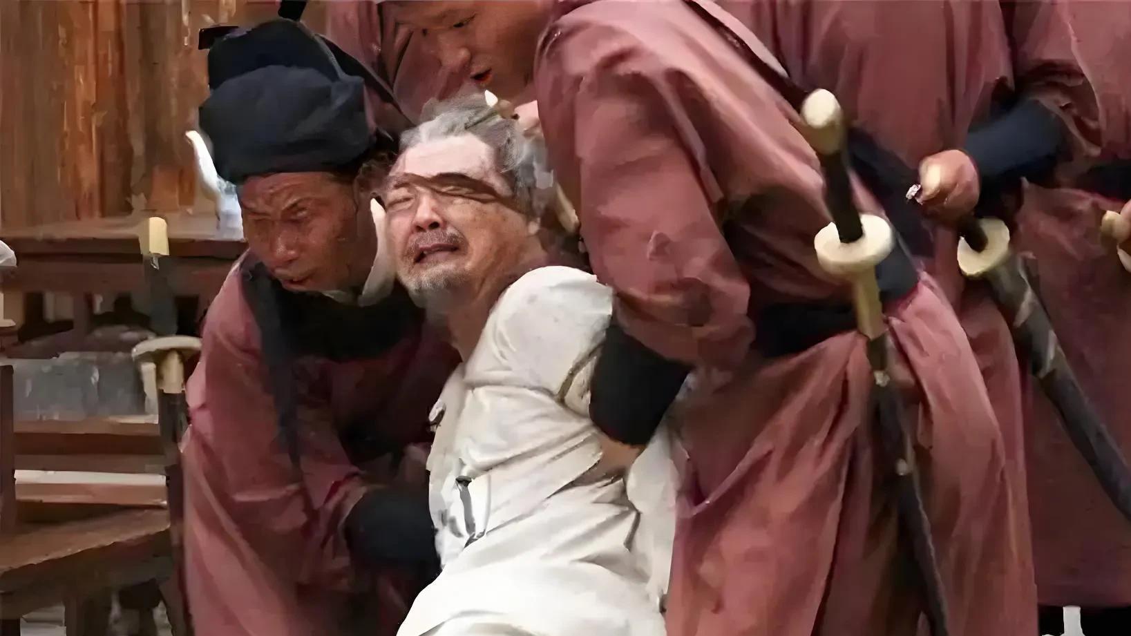 朱元璋，史上最狠反腐皇帝，贪60两就斩首， 为何却越反越腐？