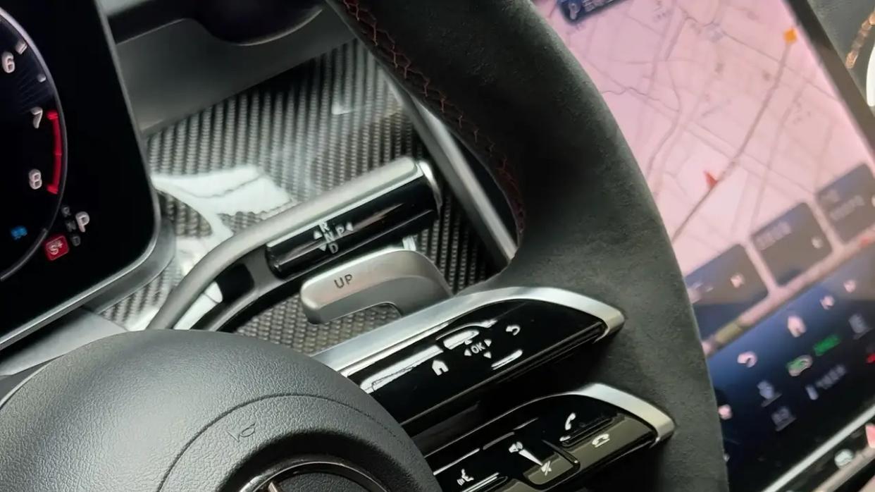 谁说四缸跑不快？2025款奔驰AMG C43实力破质疑