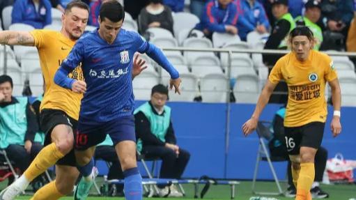 侯永永加盟云南玉昆有变？他可选择的球队不多，应该没有意外