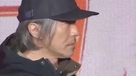“不合群”的王宝强，打响反击第一枪