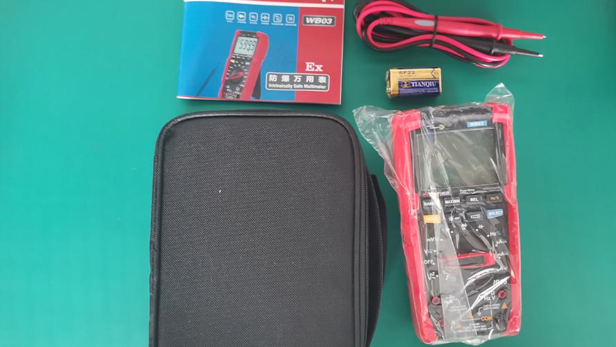 防爆万用表拥有自动背光并具备手电功能，可无光环境使用