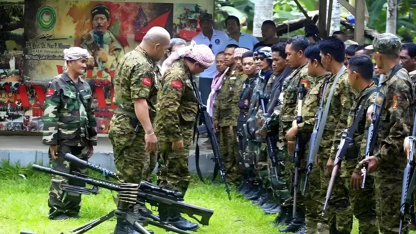 不想打了？土耳其收到“和谈”申请，美国失声