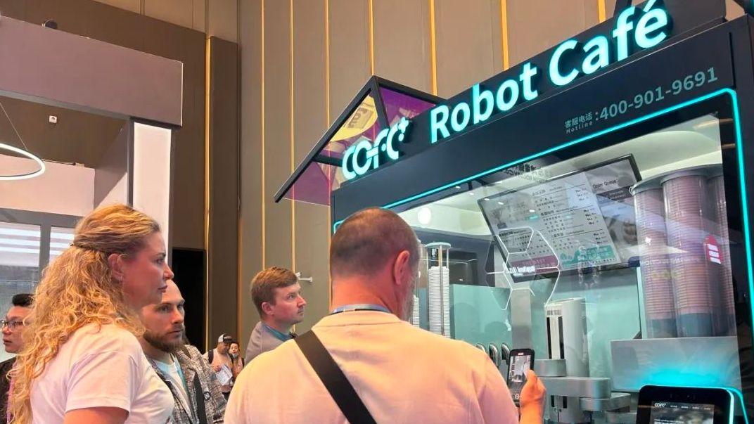 反攻开始，中方一声令下，中企开始对美反断供，美关税必须清零