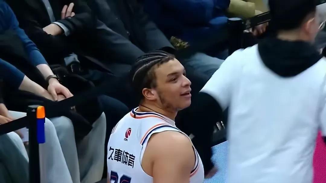 上海127比114北控，广厦83比79北京，CBA最新积分榜：争冠9队分3层