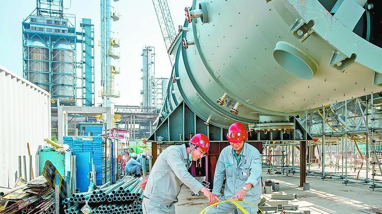 国产3000吨“巨无霸”崛起，外媒：或将改写全球规则