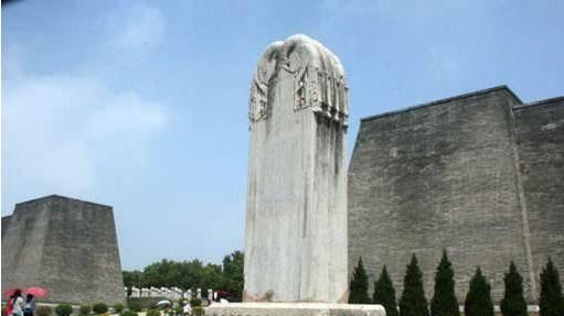 武则天墓前的61个无头石人，自古无人能懂，却被两个老农破解