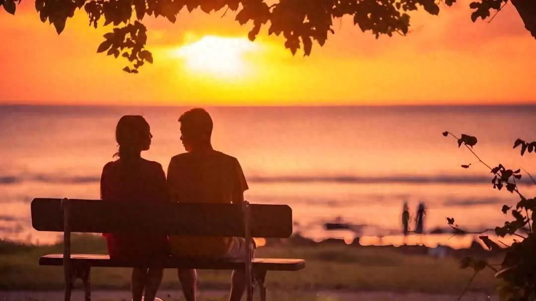 幸福的婚姻都遵循一个原则：夫妻关系，大于一切！