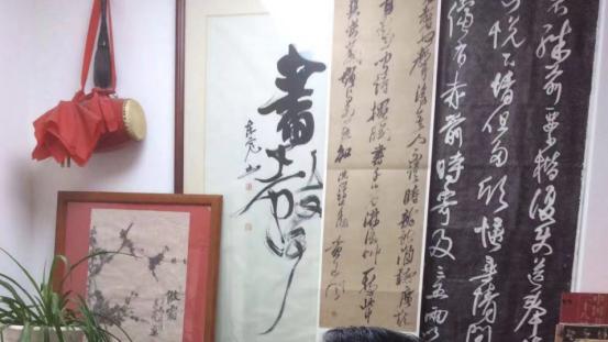 刘东亮的 “悟象” 之道：书法与自然的对话