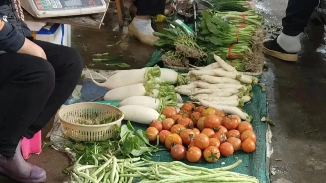 趁圩团：数字浪潮下的乡镇新图景，外卖点亮乡村振兴之路