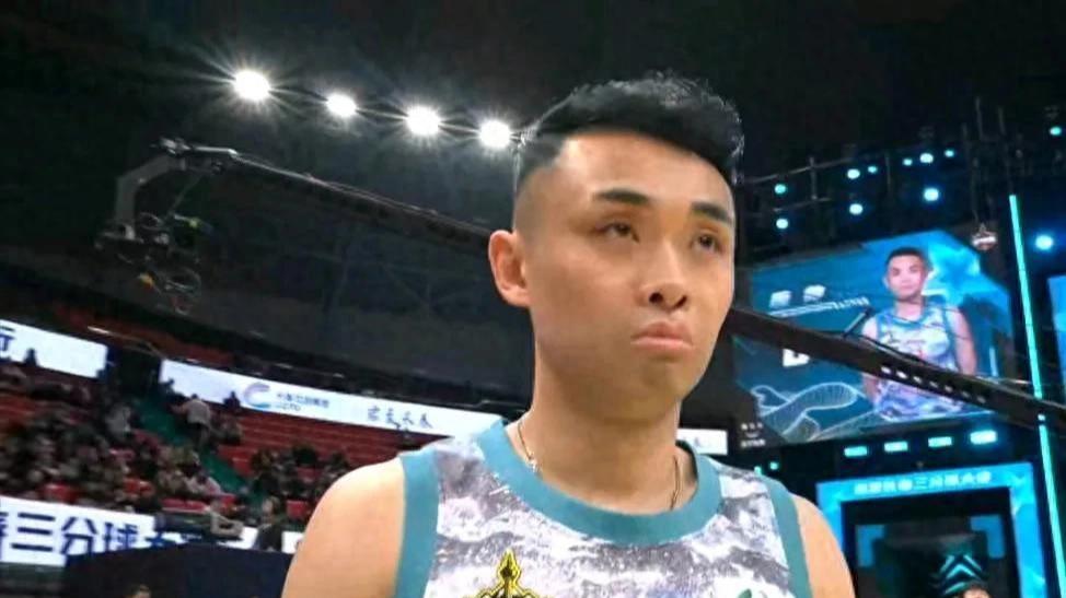 原帅一夜两平CBA全明星周末三分大赛纪录！最高25分，三届三冠王