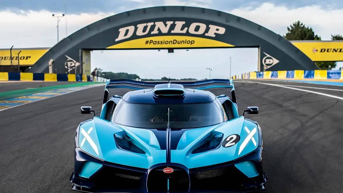 疯狂的8.0T 16缸/限量40台 最后一台布加迪Bolide下线