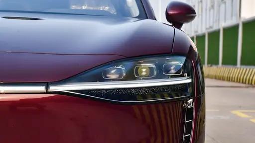 带空悬+全域NOA，轴距超3米，享界S9和奔驰E级怎么选？