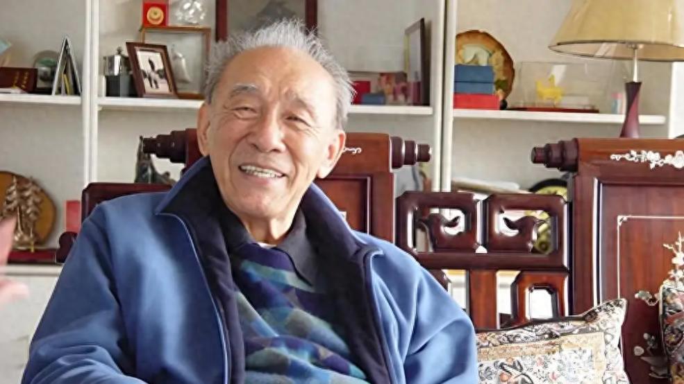 蛇口港工地激励制度被叫停，袁庚几番劝说无果后：我要告到中央去