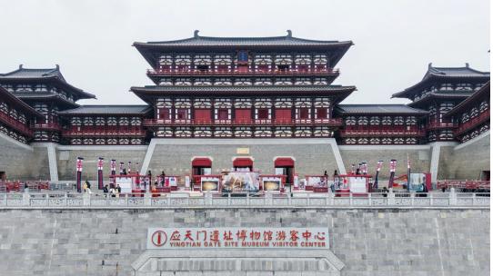 三十个赛季不散场！这群《率土之滨》玩家用打火机认亲？