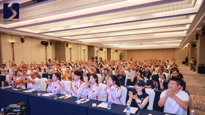 胜天集团昆明总部璀璨启幕，四大冠军倾情助阵