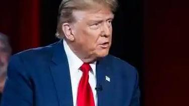 美紧急收缩，美媒近期抛出说法，称中国至少有 500 枚东风 - 26 导弹