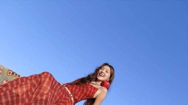 4399元起，OPPO发布年度旗舰Find X9系列，全球首发哈苏8K超清照片