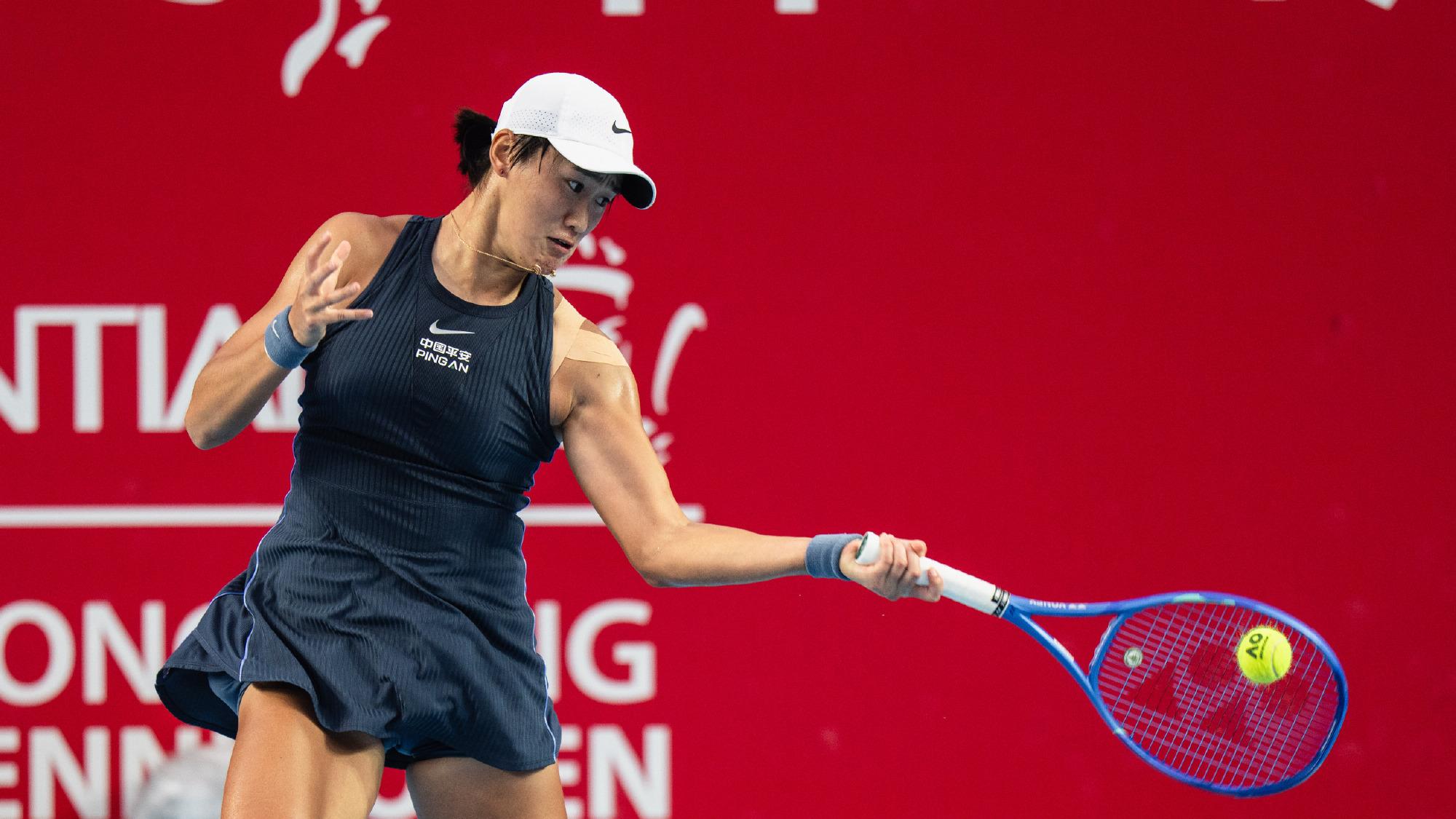 中国金花2胜4负！02年小将淘汰头号种子，张帅重返前100还差一步