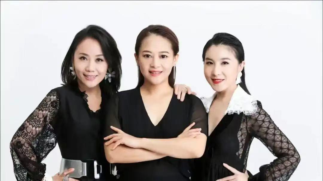 “黑鸭子”组合从家喻户晓到无人问津，好姐妹对簿公堂，如今怎样