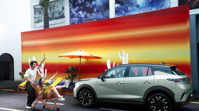 年底购车福利天花板，领克06 Relive补贴壕礼双丰收，10.06万起