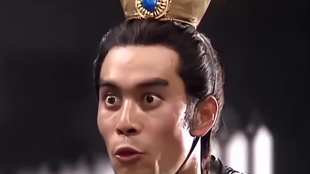 吕布常被人骂做是三姓家奴！为何汉献帝却封吕布为忠义侯？