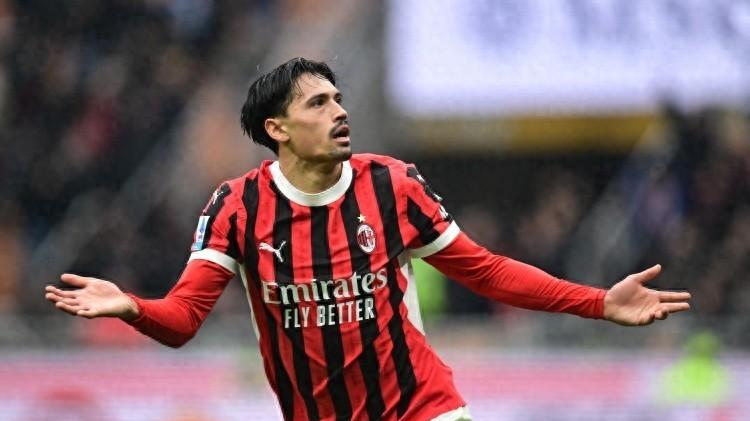 爱恨纠葛，曼城百万豪掷，赖因德斯未来何去何从？