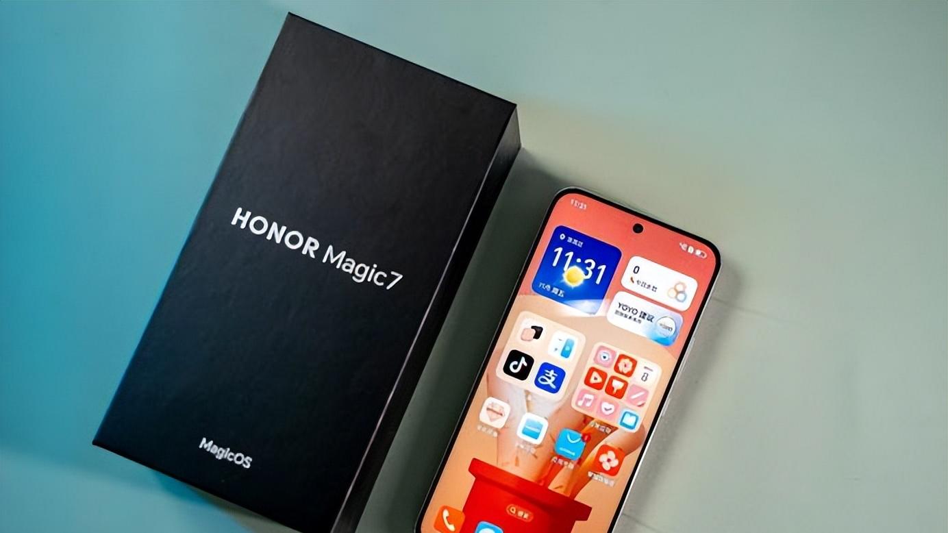 国庆尾声，荣耀Magic7旗舰16GB+512GB大内存，成职场学习“神兵利器”