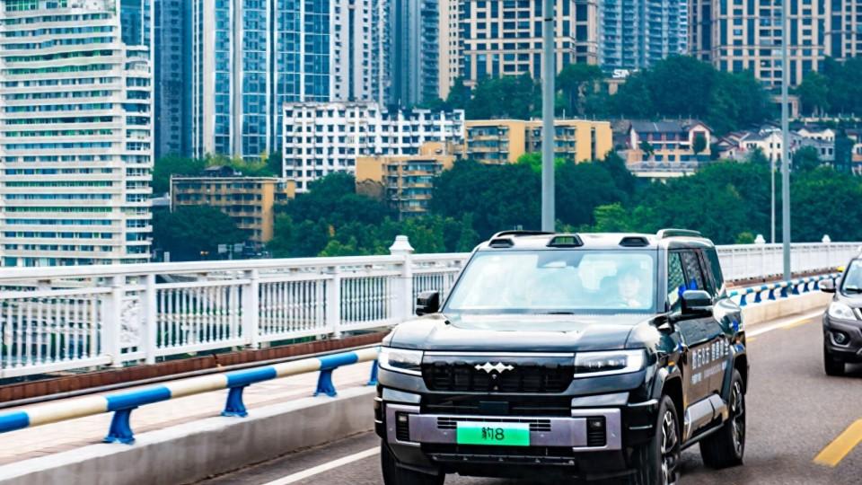 国庆出游开外挂！比亚迪 “灵鸢” 藏着这些出行黑科技