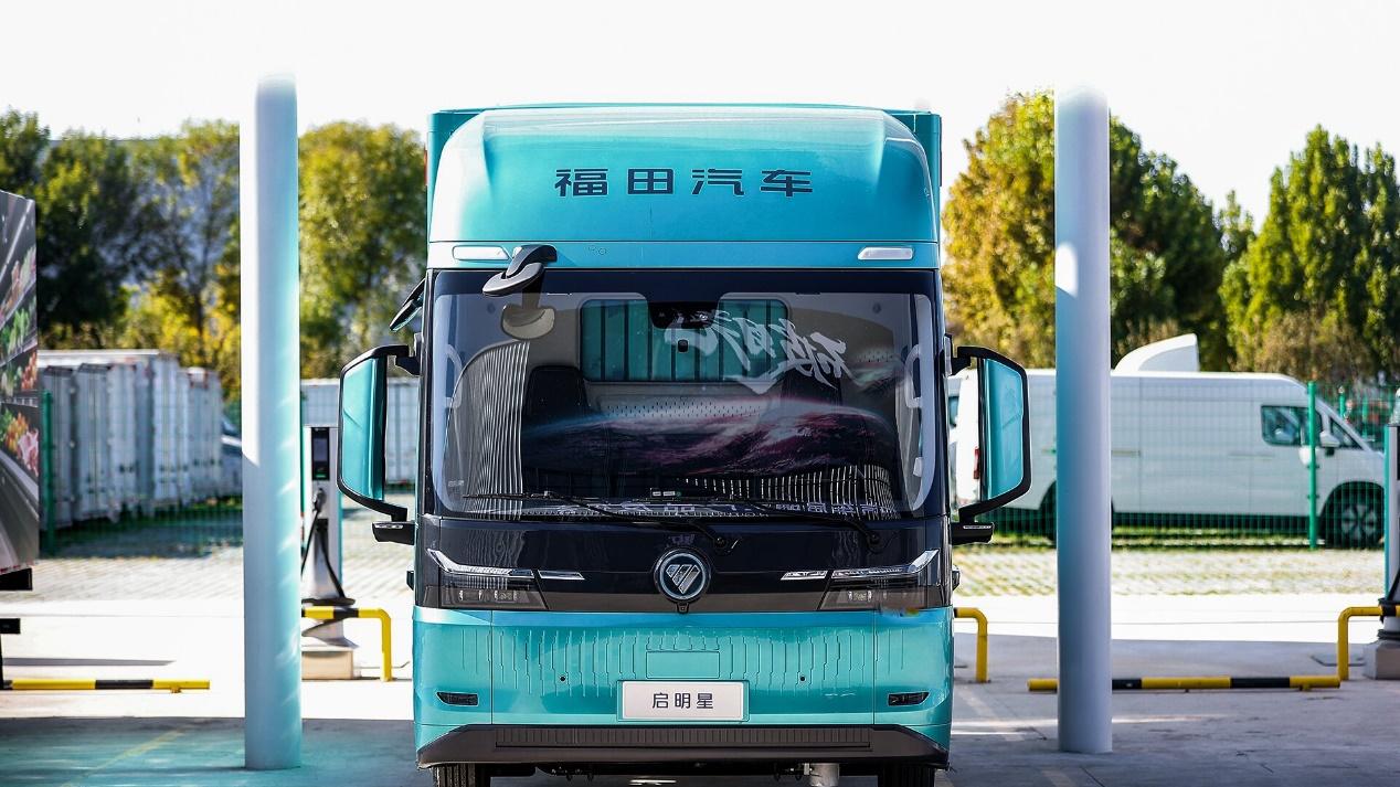 轻卡圈杀疯了！福田启明星硬刚油改电，六大颠覆让物流人笑出声