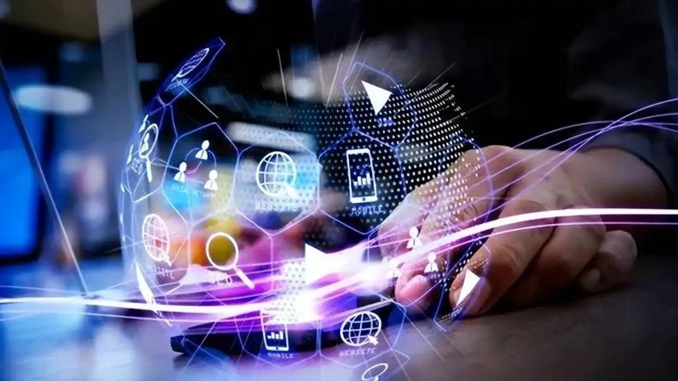 指纹云手机×Facebook：原生IP网络与养号周期控制术