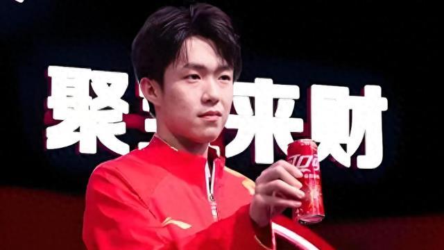 王楚钦又宣新代言！手握12个代言超樊振东？网友：男单等着输惨吧