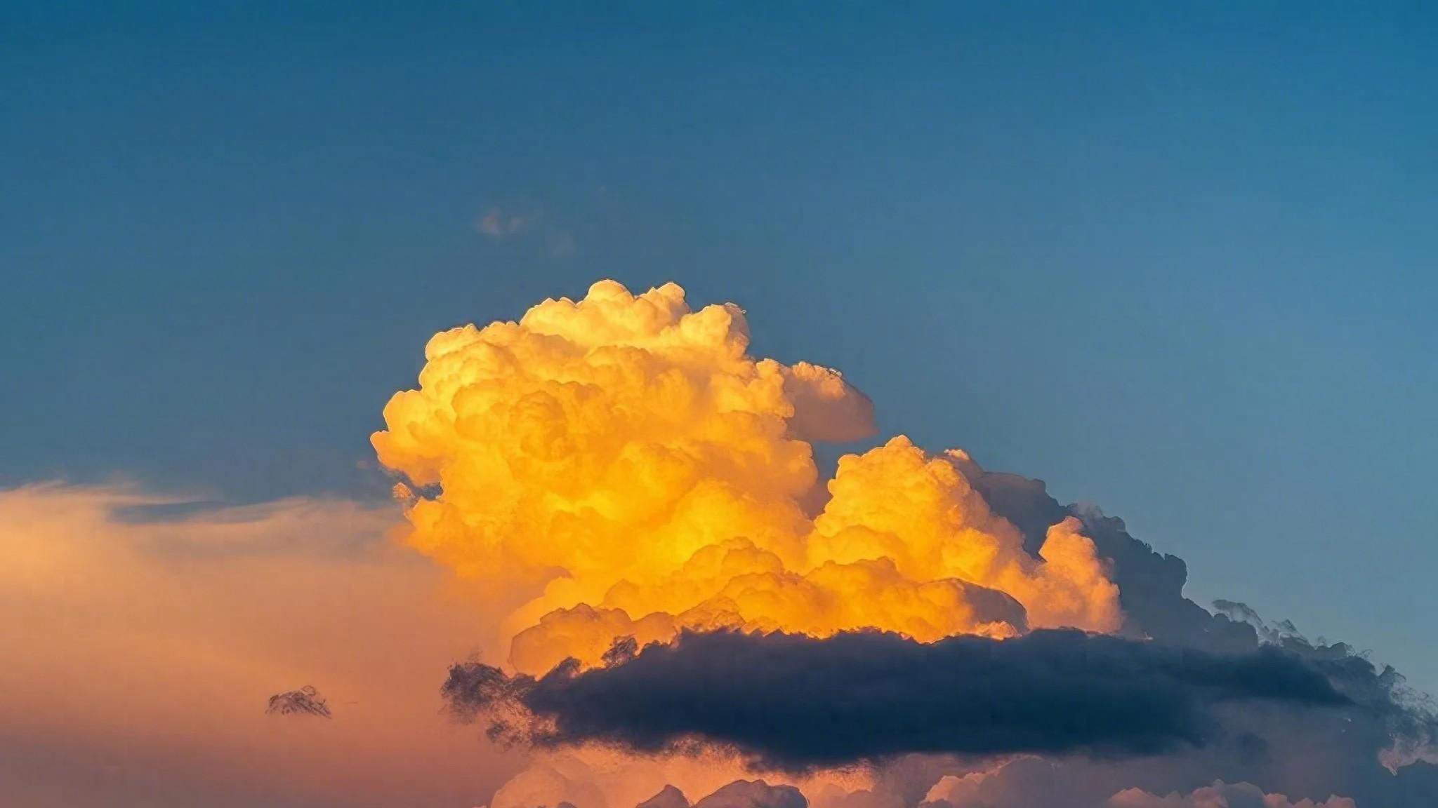 男人心动于婚外情时，会暴露什么样的“弱点”？