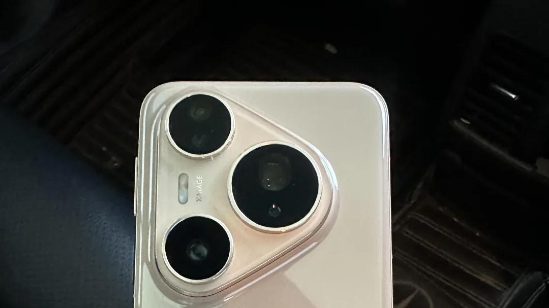 月用华为Pura 80 Pro：鸿蒙5.1让主力机体验一路狂飙