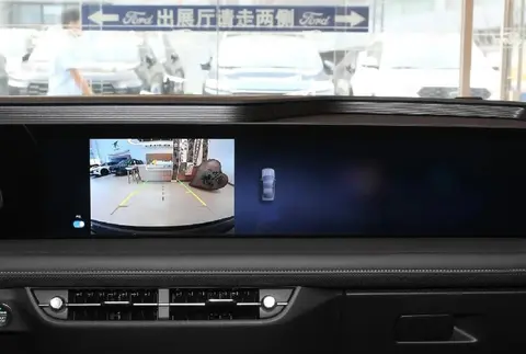 蒙迪欧豪华型解析：2.0T动力+27寸4K屏，油耗6.94L