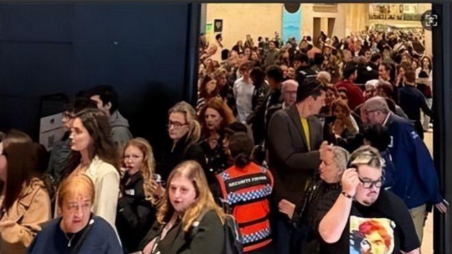 董建受邀参加第36届《ART SHOPPING》 巴黎开幕