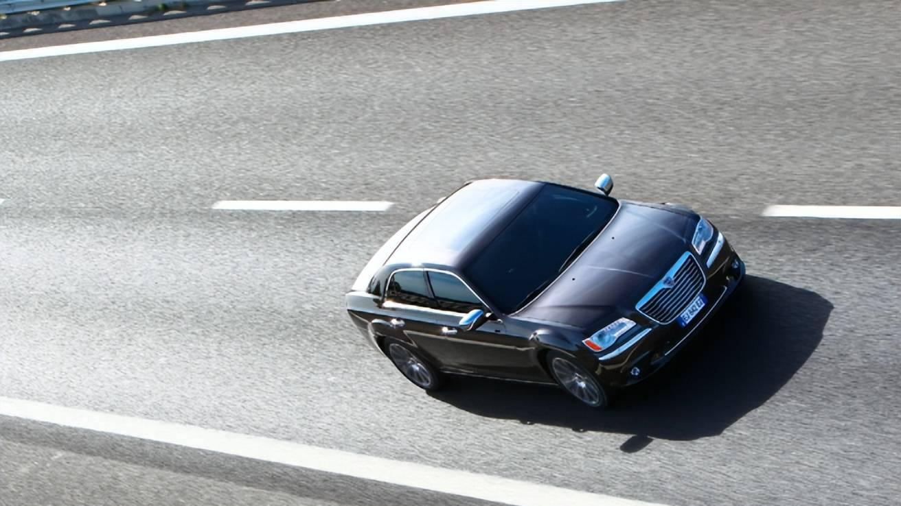 疲劳驾驶的状况怎么防？如何让自己打起精神呢？