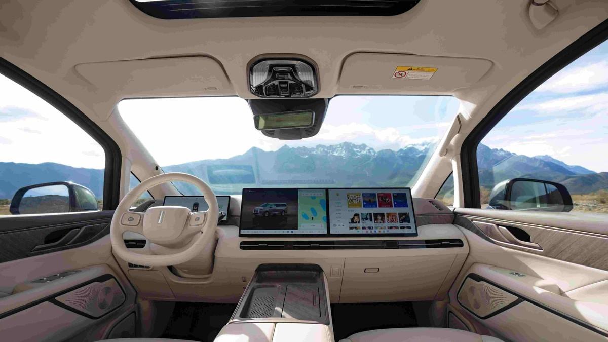 魏牌全新高山上市，“真实诚” 价格杀疯了