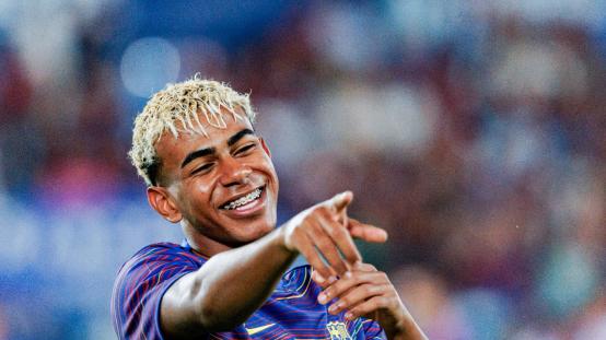 周二011欧冠：巴塞罗那vs法兰克福比赛分析！