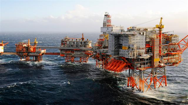 “随时准备登陆！”特朗普酝酿更大行动，却意外给中国送上大机会