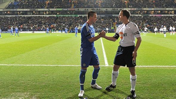 荷乙：  坎布尔 VS 赫尔蒙德