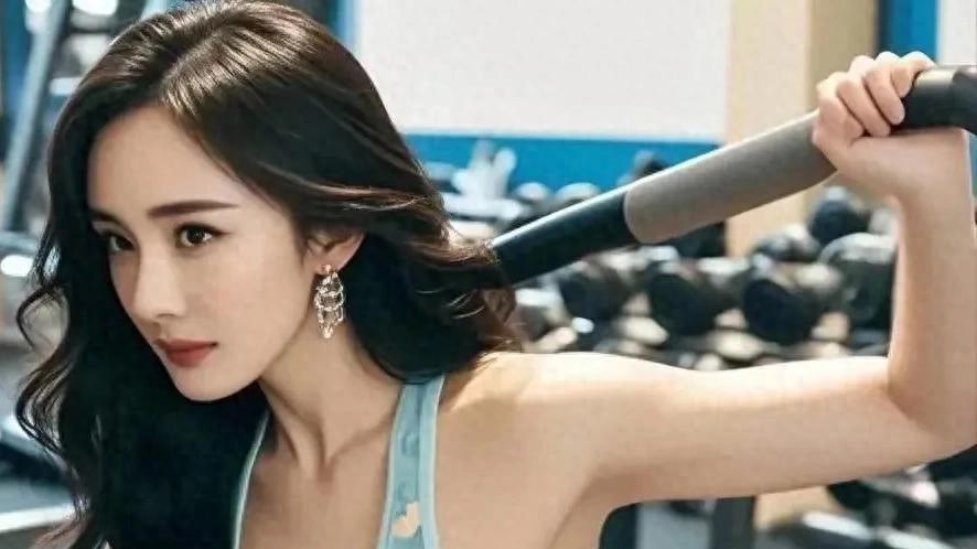 杨幂37岁身材似少女，她的“保鲜秘籍”也太狠了吧！