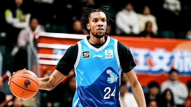 从新疆克星到疑似诈骗？球迷感觉被做局了 或有伤病隐情？